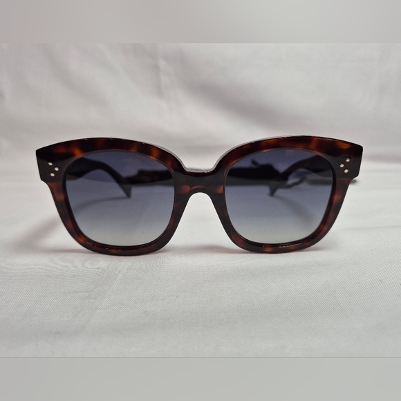CELINE Womens Sunglasses NEW Tortoise Shell Sunglasses - Picture 2 of 8